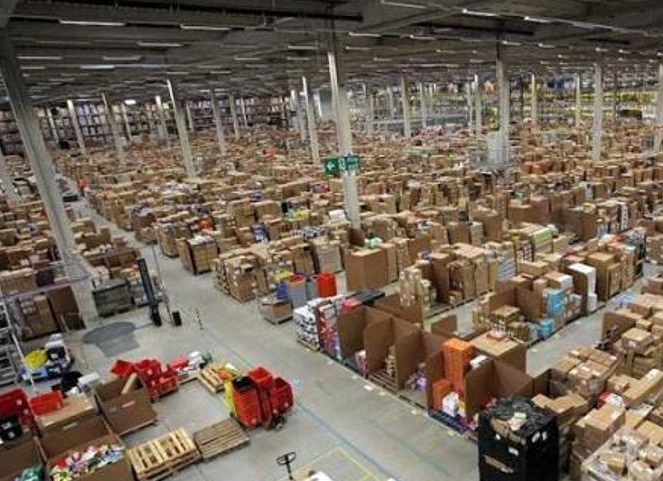 Amazon_a_Peschiera_Borromeo