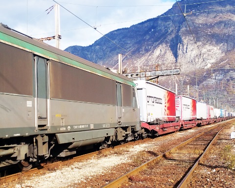 Autostrada_ferroviaria_alpina_TRANSPORTONLINE