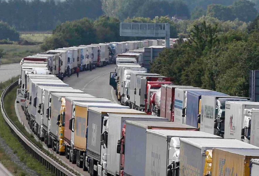 BLOCCO_BRENNERO_CODA_CAMION