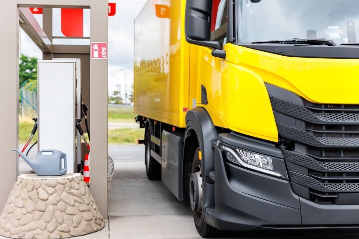 Biometano_nei_trasporti__accordo_tra_Cetoc_Holding_e_Federmetano_per_una_mobilita_sostenibile_transportnline