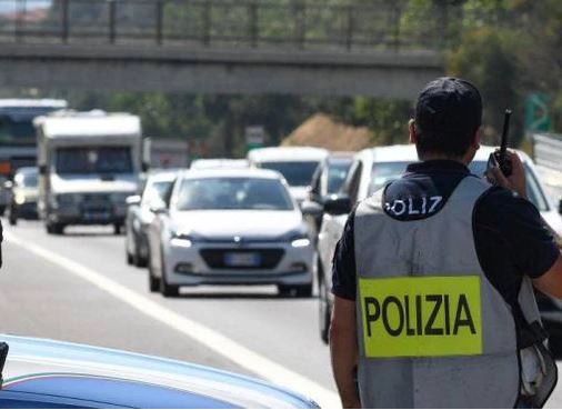 CAMIONISTA_SENZA_PATENTE