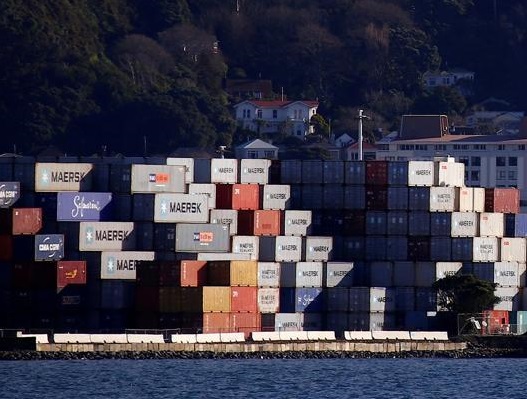 CONTAINER
