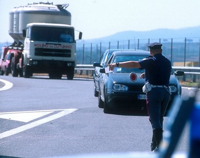 CONTROLLI_AUTOSTRADALI_AUTOTRASPORTO