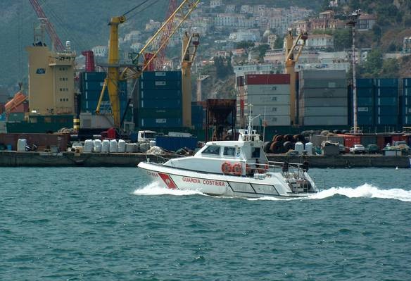 CONTROLLI_CONTAINER_SULLE_NAVI