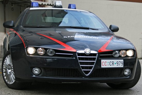 Carabinieri_autovettura_anteriore