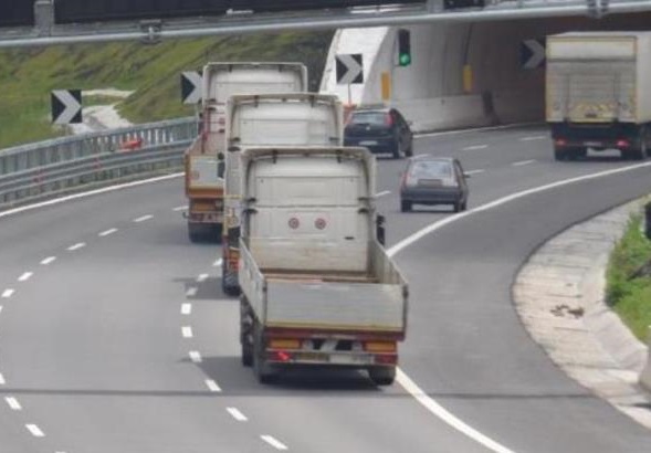 DIVIETI_CAMION