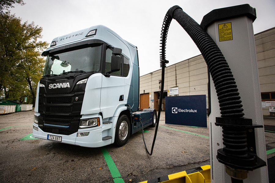 ELECTROLUX_ETRUCK_TRANSPORTONLINE