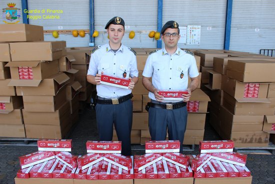 Guardia_Finanza_sigarette_contrabbando
