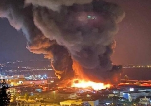 INCENDIO_PORTO_ANCONA