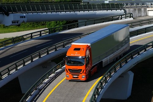 Iveco_stralis_viadotto