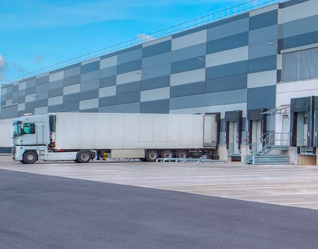 Meyer_Bergman_fa_shopping_nella_logistica_nel_nord_Italia