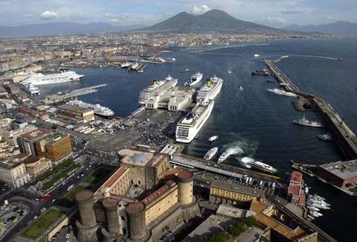 PORTO_DI_NAPOLI_UE_INDAGA