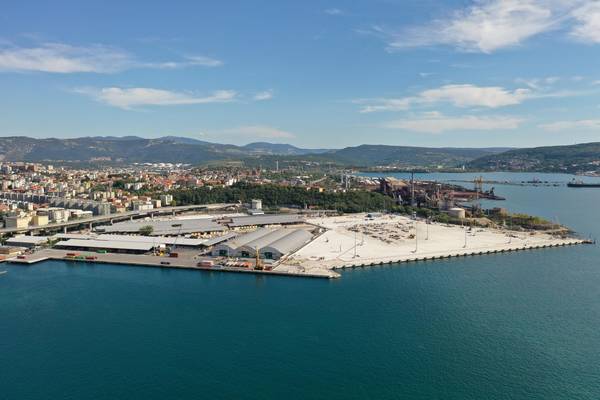 Piattaforma_porto_Trieste_TRANSPORTONLINE