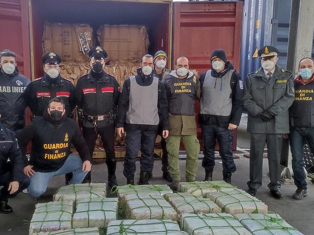 SEQUESTRO_COCAINA_PORTO_LA_SPEZIA_TRANSPORTONLINE