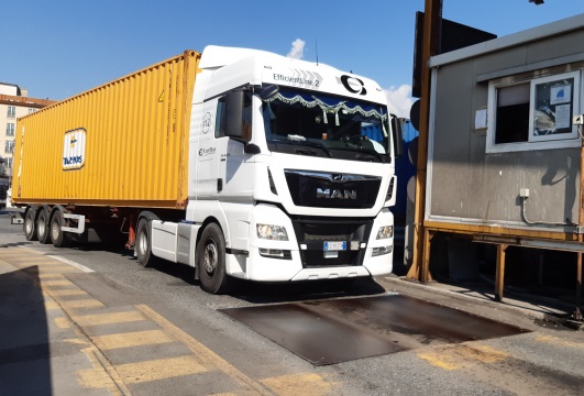 TERMINAL_SAN_GIORGIO_CAMION_TRANSPORTONLINE