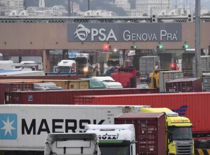 TIR_GENOVA_NOTTE