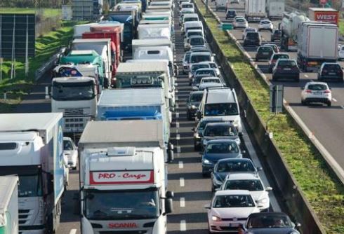 TRAFFICO_MEZZI_PESANTI_IN_AUMENTO