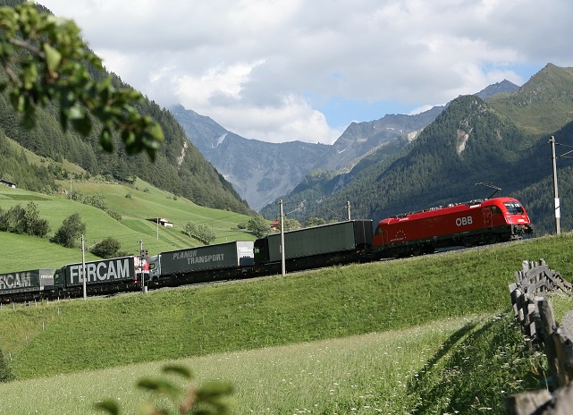 TRASPORTO_MERCI_FERROVIARIO