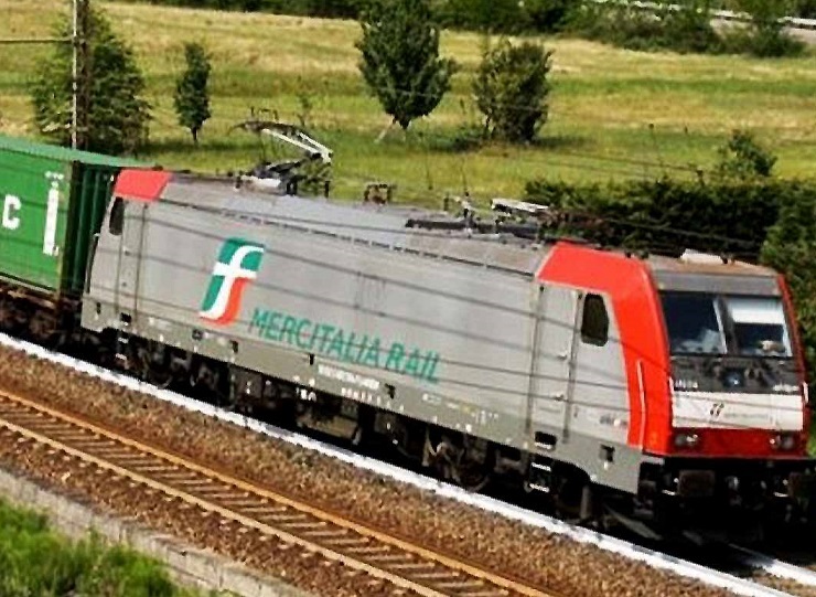 TRENO_MERCI_GORIZIA