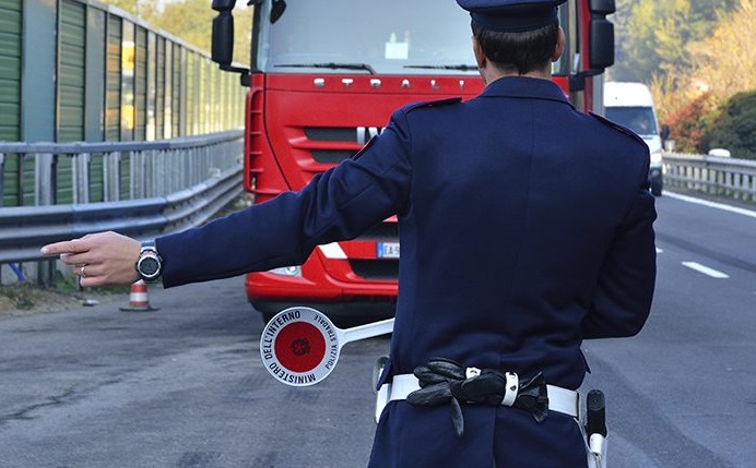 Truck_&_Bus_ottobre_2022_transportonline