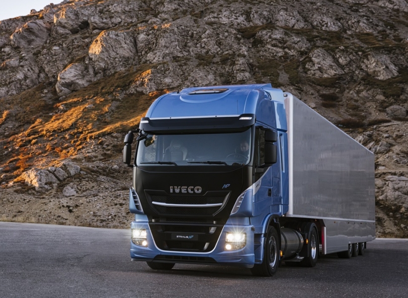 Veicolo_commerciale_IVECO_Stralis_Natural_Power_accordo_biometano
