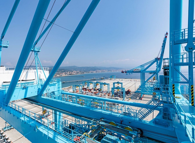 Yard_automatizzato_nuovo_Container_Terminal