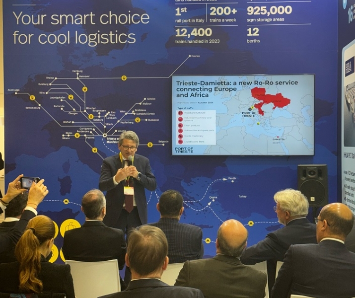 Zeno_DAgostino_presentazione_linea_Trieste_Damietta_a_Fruitlogistica_Berlino_TRANSPORTONLINE