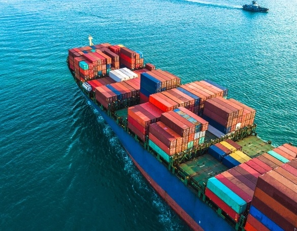 asstra_trasporto_merci_container_navi