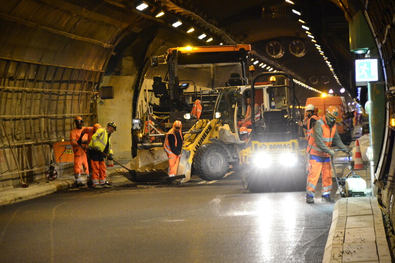 chiusura_traforo_monte_bianco_transportonline_01