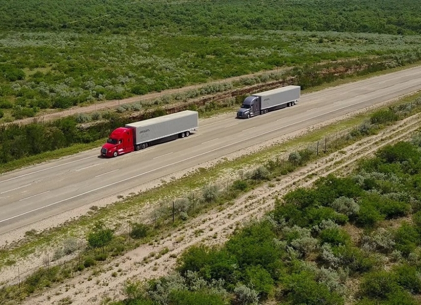 daimler_truck_platooning_usa