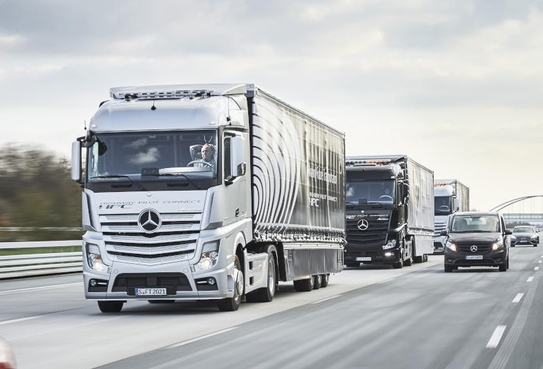daimler_trucks_mercedes_01
