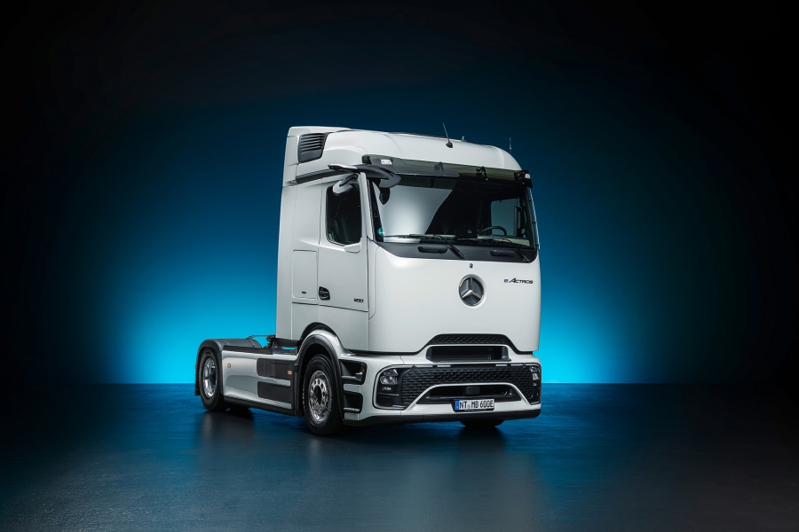 eActros-daimler_truck_transportonline