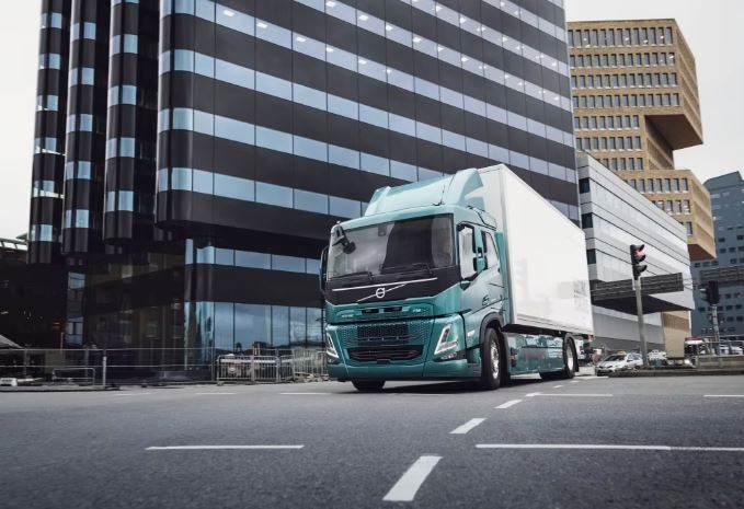 electric_truck_volvo_korea_transportonline_01