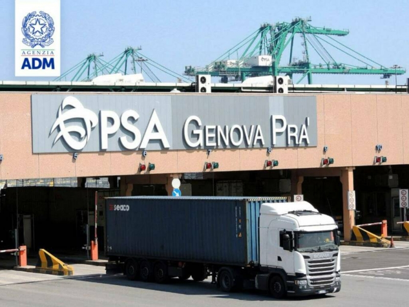 merce_containerizzata_dal_porto_di_Genova_PrA_TRANSPORTONLINE