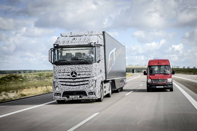 mercedes-camion-guida-autonoma-2025_01