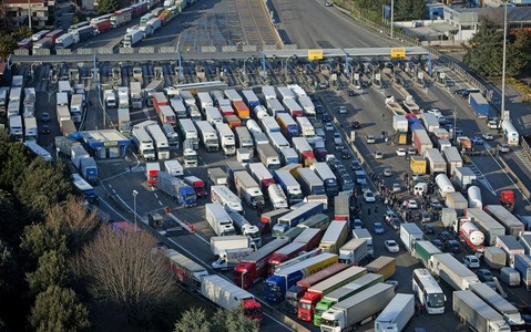 sciopero-tir-in-tutta-italia-continua-la-protesta